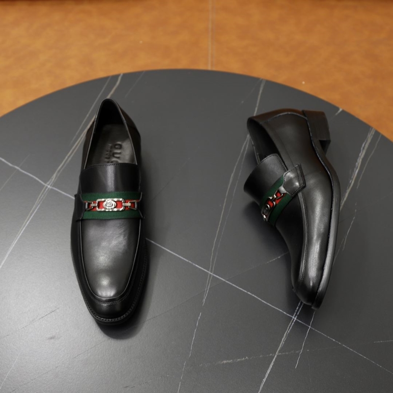 Gucci Leather Shoes